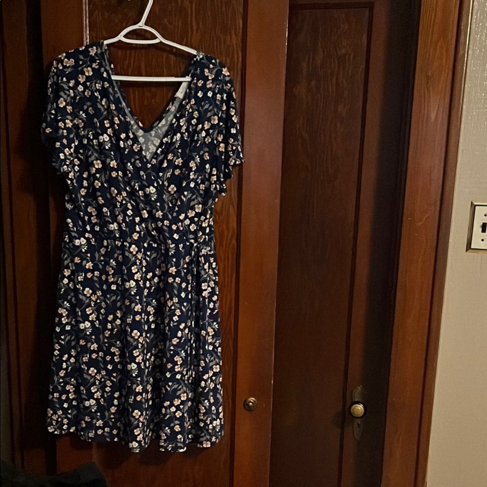 Kaileigh Blue and White V-Neck Flutter Sleeve Mini Dress